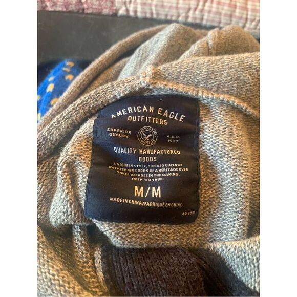 American Eagle Outfitters Mens Hoodie Sweatshirt Aztec Pocket - Picture 3 of 8
